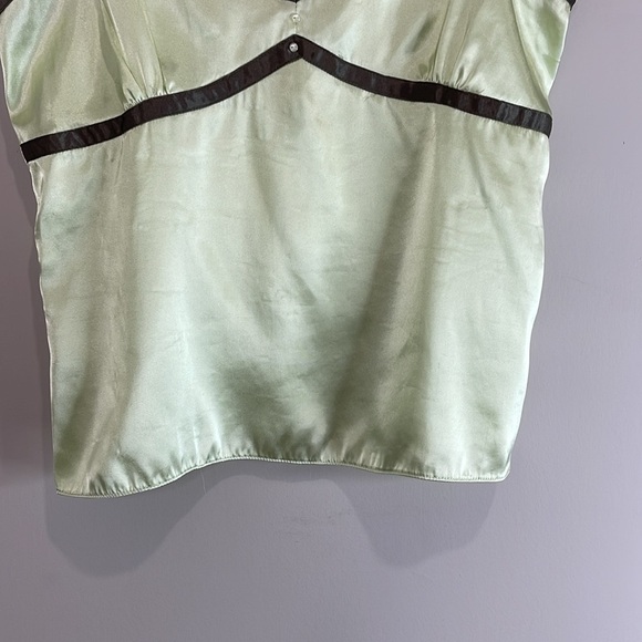 Vintage Y2K Old Navy Satin Camisole Top Lime/Olive Green Perfect Fit L - Picture 4 of 10